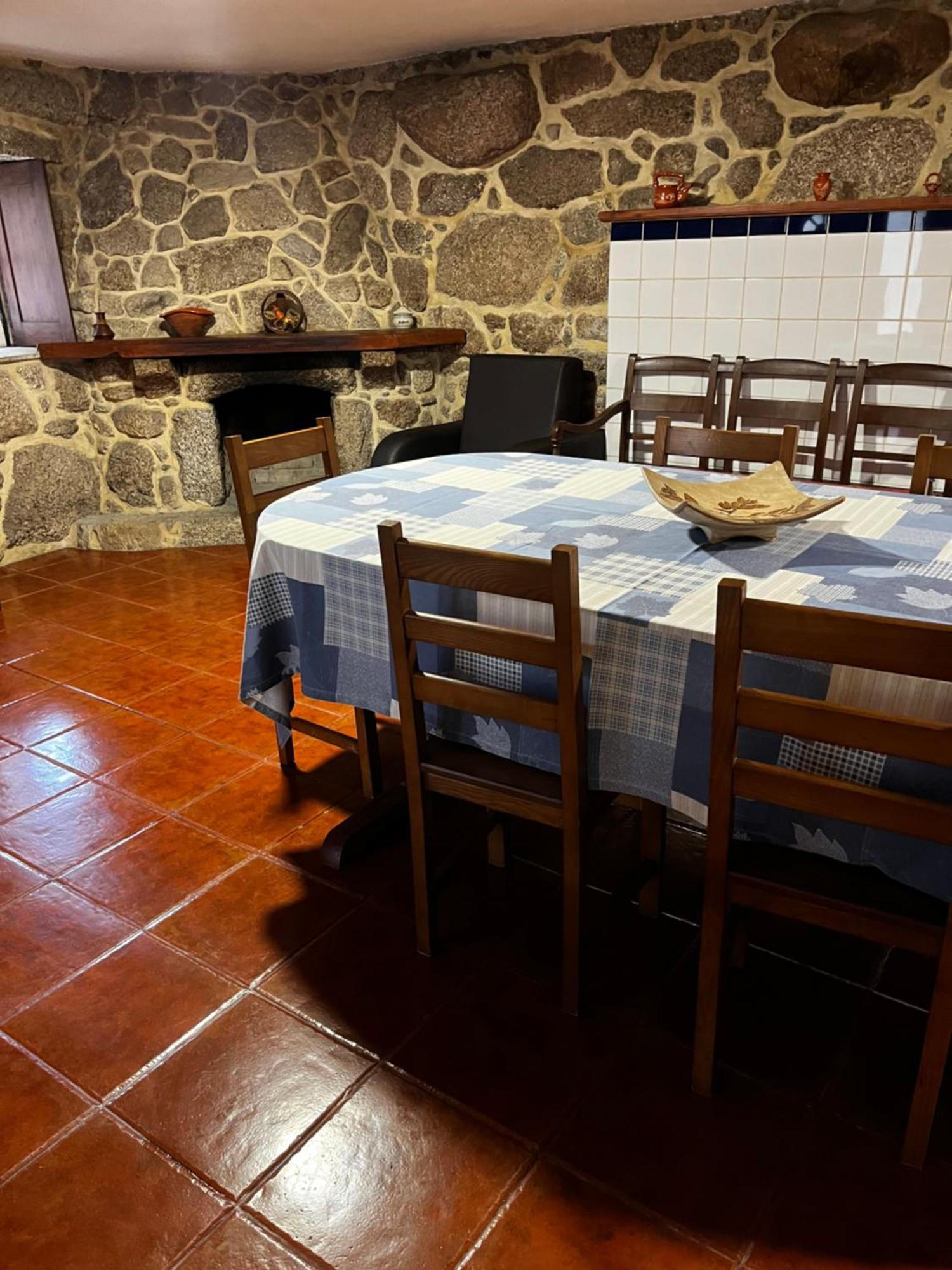 Hostal Casa Padre Alexandre Covide Exterior foto